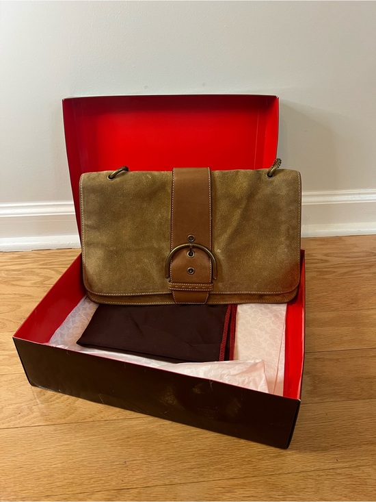 Coach Handbags - VTG Coach Y2K Soho Tan Suede Large Flap Shoulder Bag 9664 - Full Set W/ Box!